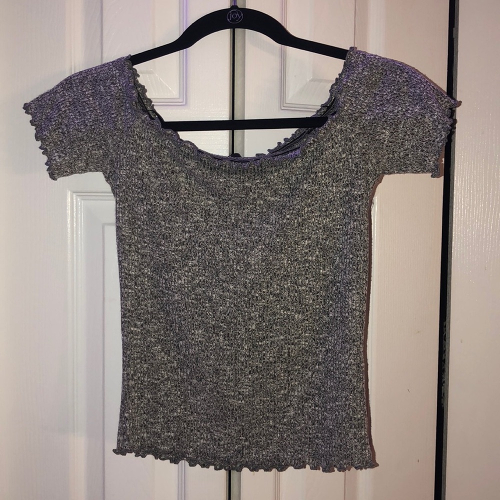 TRENDY OFF THE SHOULDER CROP TOP